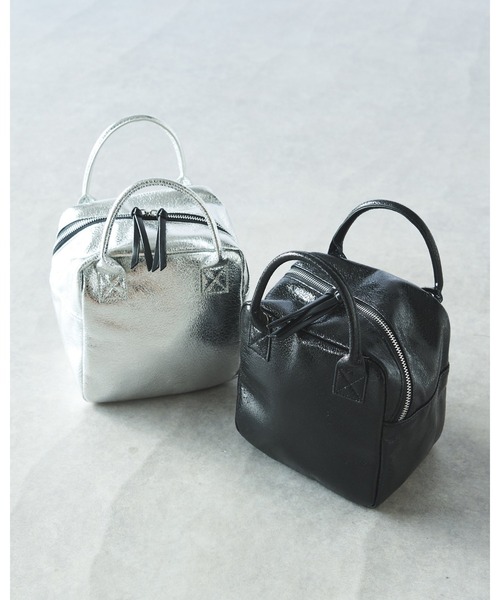 un dix cors(アンディコール)の「キューブボックスメタリック2WAYバッグ(ショルダーバッグ・レディース・ブラック/シルバー・FREE)」の19枚目の写真