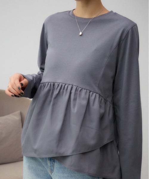 AZUL by moussy(アズールバイマウジー)の「キリカエデザインTシャツ(Tシャツ/カットソー・レディース・ブラック/オフホワイト/チャコールグレー・FREE)」の3枚目の写真