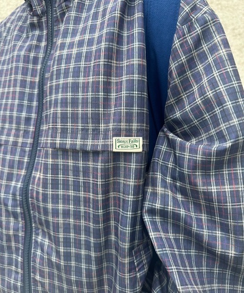 nemne store(ネンネストア)の「【keel】チェックナイロンテックブルゾン(ブルゾン・レディース・ネイビー/ボルドー/ブルー/ピンク系/ブルー系・SMALL/MEDIUM)」の22枚目の写真