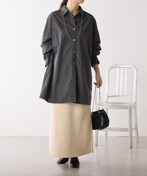 NUNIFE(ユニフィー)の「【UNISEX】袖パイピングシャツ(シャツ/ブラウス・レディース・ブラック/ブルー/ライトグレー・FREE)」の14枚目の写真