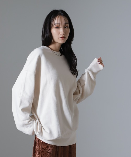 NANO universe(ナノユニバース)の「バックオープンディティール裏毛トップス(Tシャツ/カットソー・レディース・ブラック/ブラウン/オートミール・FREE)」の2枚目の写真