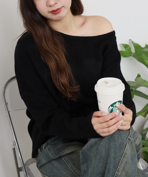 ROOPTOKYO(ループトウキョウ)の「オフショルダーニットトップス(ニット/セーター・レディース・ブラック/グレー・FREE)」の9枚目の写真