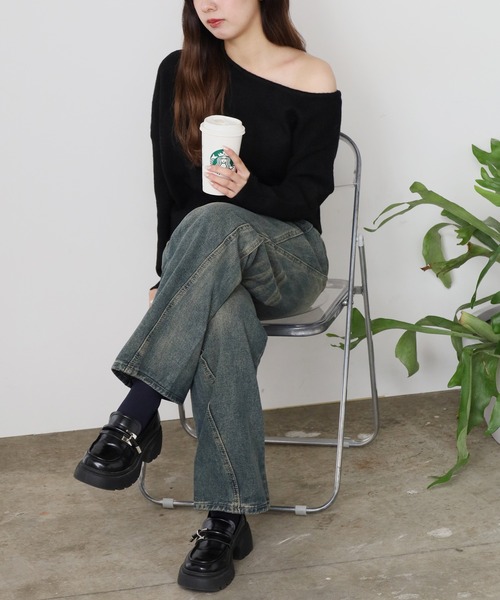 ROOPTOKYO(ループトウキョウ)の「オフショルダーニットトップス(ニット/セーター・レディース・ブラック/グレー・FREE)」の10枚目の写真