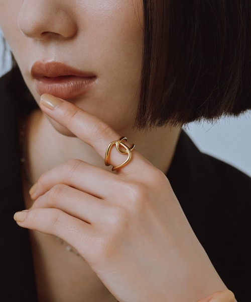 novice（ノーヴィス）の「【novice】Big Cross Ring［Stainless］（リング・レディース・シルバー/ゴールド・FREE）」の4枚目の写真