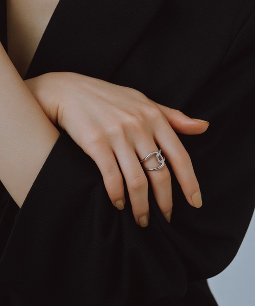 novice（ノーヴィス）の「【novice】Big Cross Ring［Stainless］（リング・レディース・シルバー/ゴールド・FREE）」の10枚目の写真