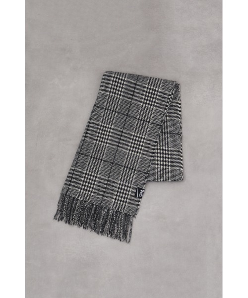 AZUL by moussy(アズールバイマウジー)の「ソフトタッチマフラー(マフラー・メンズ・ブラック/ブルー系その他3/ベージュ系その他/ブラック系その他/グレー・FREE)」の14枚目の写真