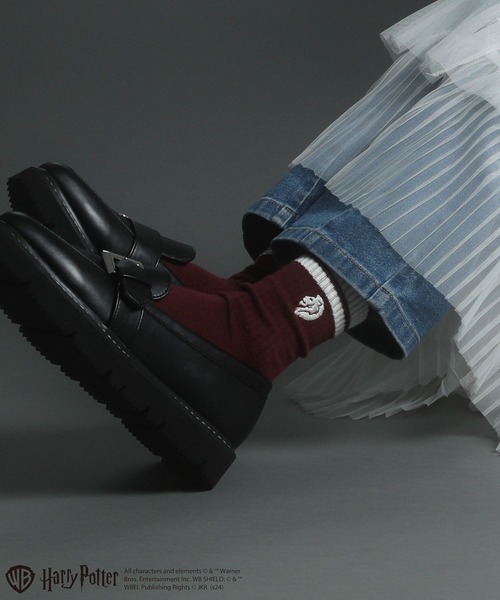 Green　Parks（グリーンパークス）の「ハリー・ポッター/ワンポイント刺繍ソックス（ソックス/靴下・レディース・ネイビー/レッド/イエロー/グリーン・FREE）」の2枚目の写真