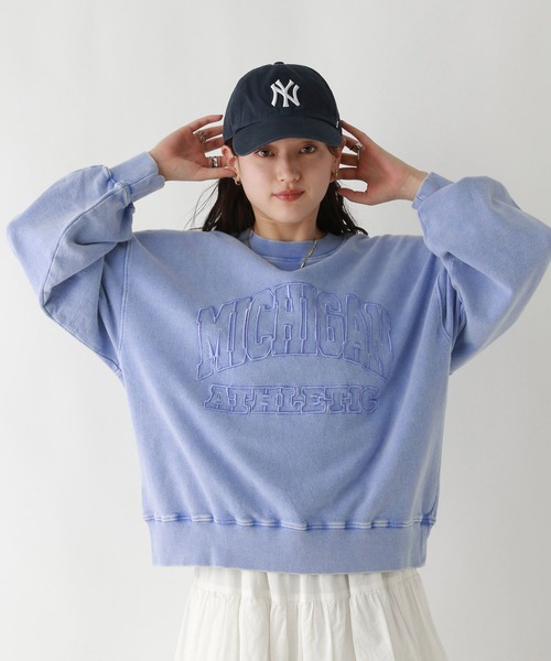 RAGEBLUE（レイジブルー）の「＜選べるMIDDLE&LONG丈＞カレッジロゴ刺繍/ピグメントルーズスウェット（スウェット・レディース・スミクロ/ピンク/ブルー・MEDIUM/LARGE）」の22枚目の写真