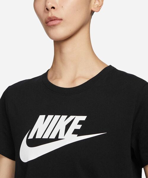 ナイキ スポーツウェア エッセンシャル ウィメンズ ロゴ Tシャツ