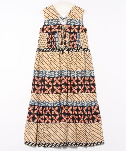 sara mallikサラマリカダブルフラワープリントワンピース