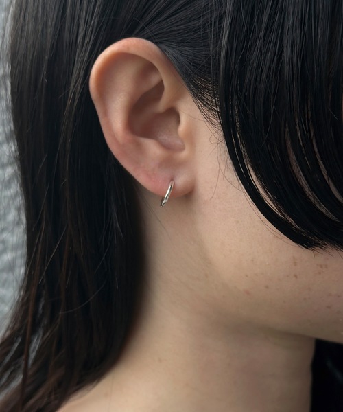 whoseA(フーシー)の「【silver925】NeatHoop10mmPierce/ニート フープピアス10mm(ピアス(両耳用)・メンズ・シルバー・FREE)」の6枚目の写真