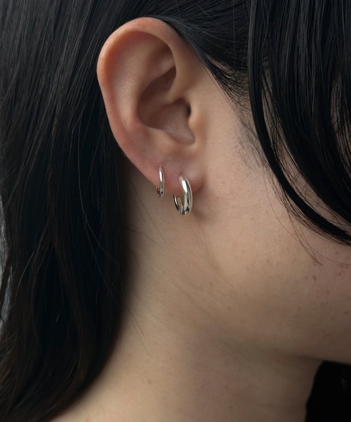 whoseA(フーシー)の「【silver925】NeatHoop10mmPierce/ニート フープピアス10mm(ピアス(両耳用)・メンズ・シルバー・FREE)」の5枚目の写真