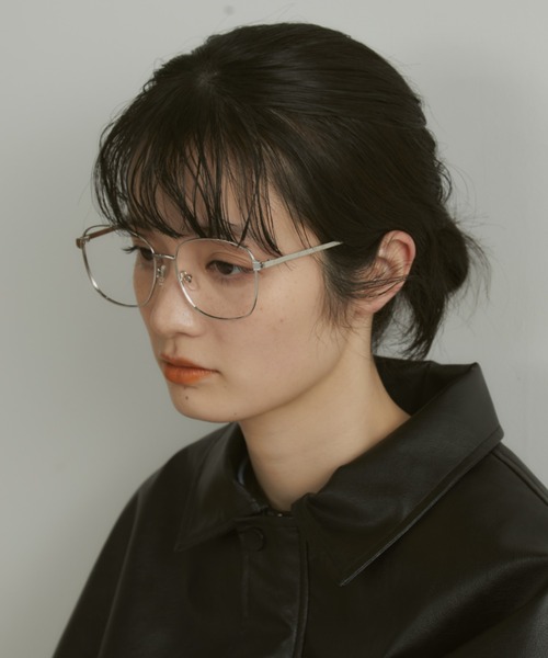 MERLOT（メルロー）の「【UVカット】【ノーズパッド付き】メタルフレームボストンメガネ（メガネ・レディース・シルバー・FREE）」の5枚目の写真