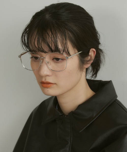 MERLOT（メルロー）の「【UVカット】【ノーズパッド付き】メタルフレームボストンメガネ（メガネ・レディース・シルバー・FREE）」の6枚目の写真
