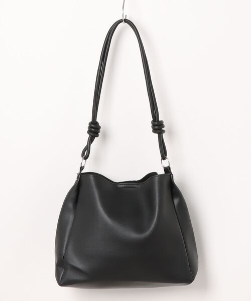 TONE SELECT GOODS（トーンセレクトグッズ）の「urbanfemine./シンプルショルダーバッグ U7404（ショルダーバッグ・レディース・ブラウン/ダークブラウン/ブラック/ライトブラウン・FREE）」の5枚目の写真