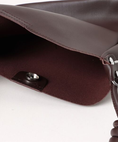 TONE SELECT GOODS（トーンセレクトグッズ）の「urbanfemine./シンプルショルダーバッグ U7404（ショルダーバッグ・レディース・ブラウン/ダークブラウン/ブラック/ライトブラウン・FREE）」の10枚目の写真