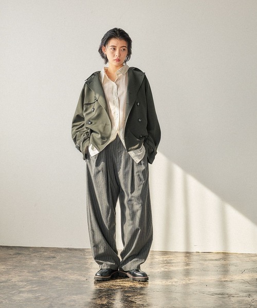 BAYFLOW（ベイフロー）の「ストライプバレルパンツ（その他パンツ・レディース・チャコール/ベージュ・SMALL/MEDIUM）」の21枚目の写真