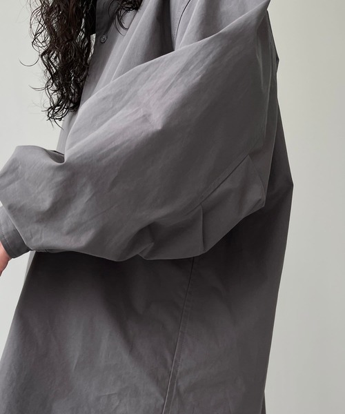 natto（ナット）の「【ユニセックスアイテム】loose silhouette standard shirt / ルーズシルエットスタンダードシャツ（シャツ/ブラウス・メンズ・チャコール/アイボリー/ブルー・FREE）」の16枚目の写真