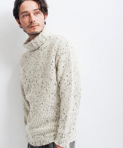 green label relaxing（グリーンレーベルリラクシング）の「KNOT/YARN タートルネックニット 3G◆（ニット/セーター・メンズ・ホワイト/ネイビー・SMALL/LARGE/MEDIUM）」の2枚目の写真