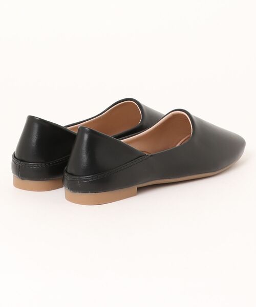 shoes365(シューズスリーシックスファイヴ)の「【SHOES 365】レディースフラットシューズ(その他シューズ・レディース・ベージュ/キャメル/オフホワイト/ブラック・22.5cm/23.0cm/23.5cm/24.0cm/24.5cm/25.0cm)」の5枚目の写真