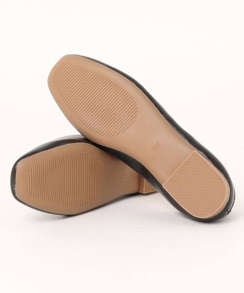 shoes365(シューズスリーシックスファイヴ)の「【SHOES 365】レディースフラットシューズ(その他シューズ・レディース・ベージュ/キャメル/オフホワイト/ブラック・22.5cm/23.0cm/23.5cm/24.0cm/24.5cm/25.0cm)」の6枚目の写真