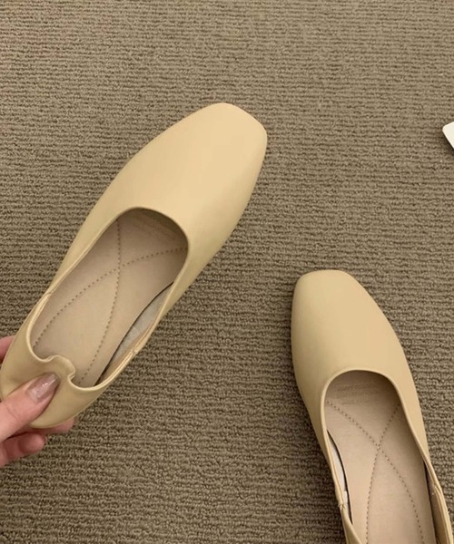 shoes365(シューズスリーシックスファイヴ)の「【SHOES 365】レディースフラットシューズ(その他シューズ・レディース・ベージュ/キャメル/オフホワイト/ブラック・22.5cm/23.0cm/23.5cm/24.0cm/24.5cm/25.0cm)」の14枚目の写真