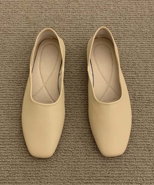 shoes365(シューズスリーシックスファイヴ)の「【SHOES 365】レディースフラットシューズ(その他シューズ・レディース・ベージュ/キャメル/オフホワイト/ブラック・22.5cm/23.0cm/23.5cm/24.0cm/24.5cm/25.0cm)」の17枚目の写真