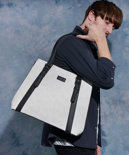 HIDEAWAYS NICOLE(ハイダウェイニコル)の「サイドジップトートバッグ(トートバッグ・メンズ・ホワイト×ブラック/ブラック・FREE)」の6枚目の写真