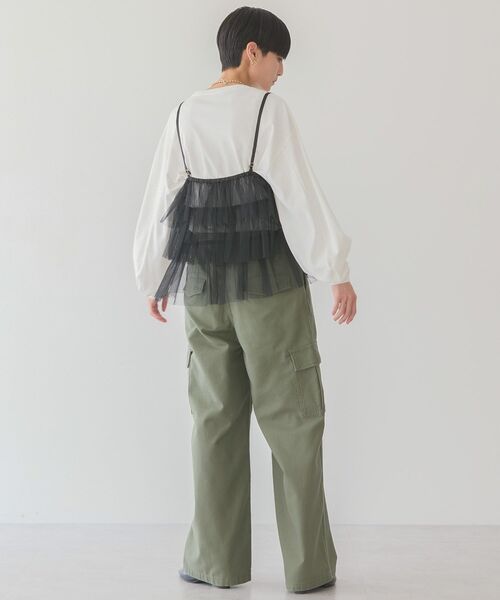 AMERICAN HOLIC（アメリカンホリック）の「袖ボリュームカットプルオーバー（Tシャツ/カットソー・レディース・オフホワイト/チャコールグレー/ライトベージュ/グリーン/イエロー・L/M）」の21枚目の写真