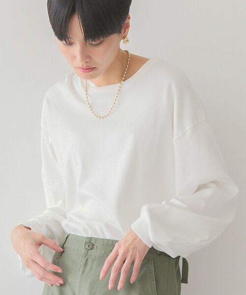 AMERICAN HOLIC（アメリカンホリック）の「袖ボリュームカットプルオーバー（Tシャツ/カットソー・レディース・オフホワイト/チャコールグレー/ライトベージュ/グリーン/イエロー・L/M）」の13枚目の写真