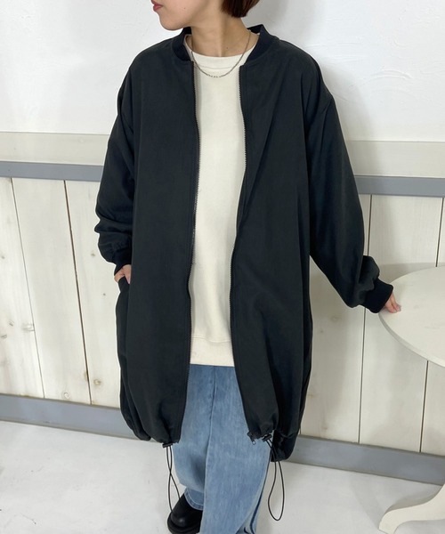 CRB(シーアールビー)の「ピーチロングMA-1(MA-1・レディース・ベージュ/ブラック/アイボリー/カーキ・F)」の2枚目の写真