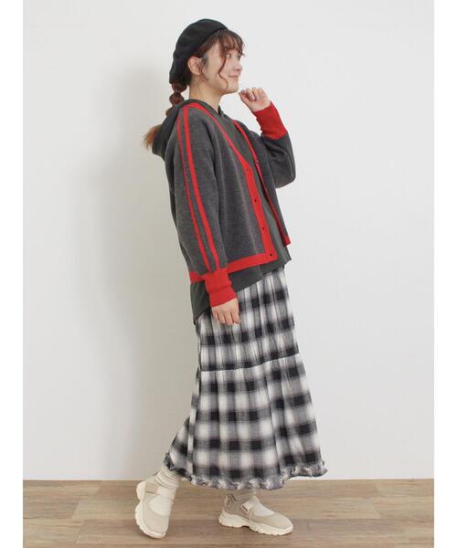 Samansa Mos2（サマンサ モスモス）の「シャーリングティアードスカート（スカート・レディース・ブラック/ブルー/カーキ/レッド/キナリ・F）」の7枚目の写真