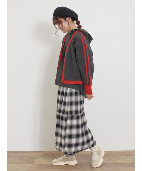 Samansa Mos2（サマンサ モスモス）の「シャーリングティアードスカート（スカート・レディース・ブラック/ブルー/カーキ/レッド/キナリ・F）」の8枚目の写真