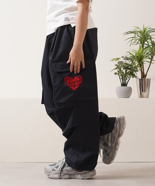 90s スウェットパンツ　カーゴパンツ　黄色　オーバーサイズ　刺繍　古着　y2k 90s スウェットパンツ カーゴパンツ 黄色 オーバーサイズ 刺繍