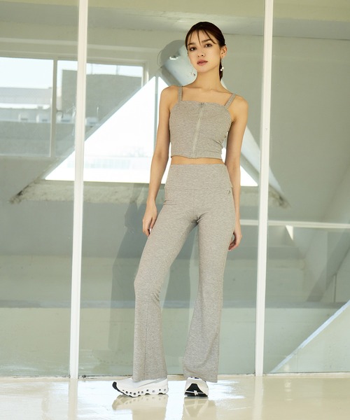 GYDA（ジェイダ）の「GYDA/ジェイダ ラメリブフレアレギンス/水陸両用/フィットネス 404530（レギンス/スパッツ・レディース・グレー/ピンク/ブルー/ブラック・M/L）」の8枚目の写真