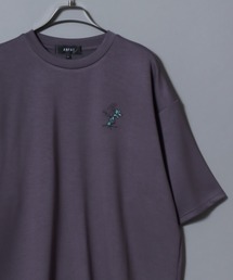 ANPAS（アンパス）の「ANPAS Ponte Fabric Flower Embroidery Oversized T-Shirt/ANPAS 別注 ポンチ 花柄 ワンポイント刺繍 接触冷感 オーバーサイズ 半袖Tシャツ メンズ レディース ユニセックス（Tシャツ/カットソー）」