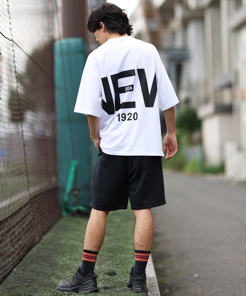 NEW ERA ポロシャツとショートパンツセット NEW ERA ポロシャツとショートパンツセット NEW ERA ポロシャツ