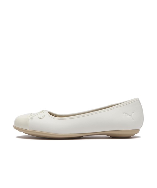 PUMA（プーマ）の「PUMA プーマ W YONGI FLAT RIBBON ヨンギ フラット リボン 394160 ABC-MART限定 *03WARM WHITE（パンプス・レディース・ホワイト・22.5cm/23.0cm/23.5cm/24.0cm/24.5cm/25.0cm/25.5cm）」の8枚目の写真