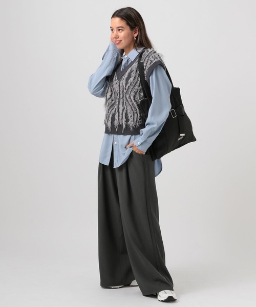 BAYFLOW（ベイフロー）の「[シワになりにくい]ベルト付きサイドラインパンツ（その他パンツ・レディース・チャコール/グレイッシュベージュ・FREE）」の12枚目の写真