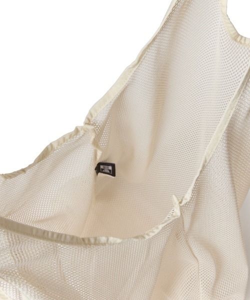 NEW ERA（ニューエラ）の「NEW ERA/ニューエラ エコトートバッグ 22L パッカブル アイボリーメッシュ/ブラックメッシュ 14392331/14521337（エコバッグ/サブバッグ・メンズ・ブラック/アイボリー・FREE）」の8枚目の写真