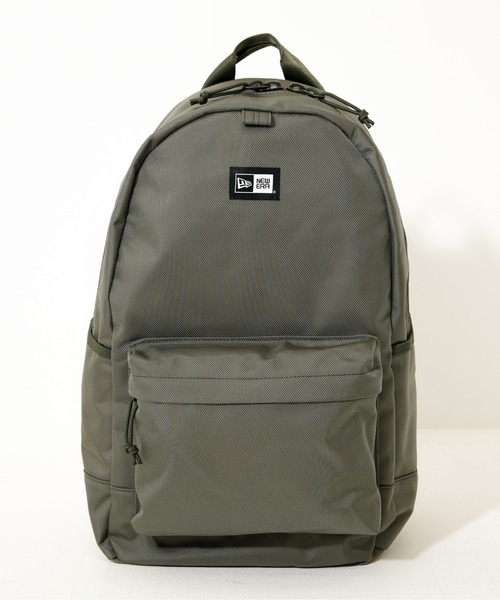 NEW ERA(ニューエラ)の「【NEW ERA/ニューエラ】LIGHT PACK ライトパック(バックパック/リュック・メンズ・サンドベージュ/ブラック/ストーン/ブラック系その他/オリーブ・FREE)」の7枚目の写真