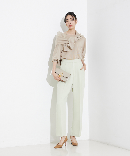 qualite(カリテ)の「【ちょっとした万能羽織りアイテム◎】コットンナイロンハイゲージニットカーデ(カーディガン/ボレロ・レディース・ホワイト/ベージュ/チャコールグレー・フリー)」の4枚目の写真