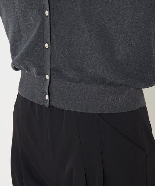 qualite(カリテ)の「【ちょっとした万能羽織りアイテム◎】コットンナイロンハイゲージニットカーデ(カーディガン/ボレロ・レディース・ホワイト/ベージュ/チャコールグレー・フリー)」の17枚目の写真