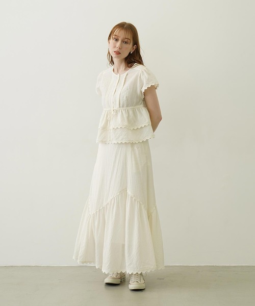MILKFED.（ミルクフェド）の「FRILL AND LACE BLOUSE（シャツ/ブラウス・レディース・ライトブルー/ブラック/オフホワイト・ONE SIZE）」の15枚目の写真