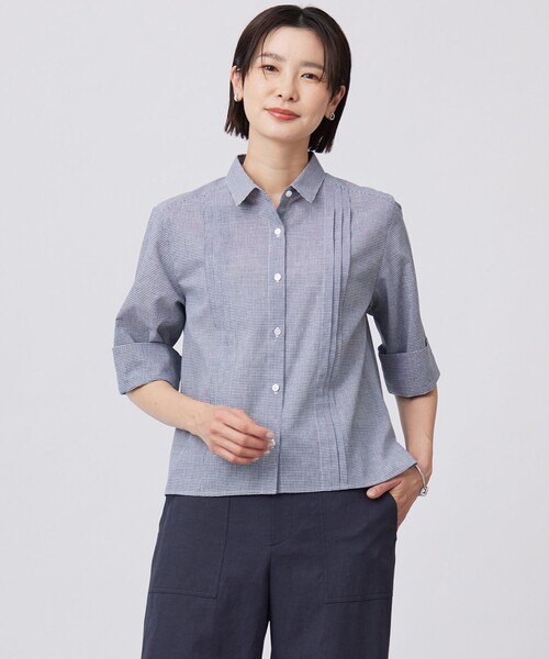 J.PRESS(ジェイプレス)の「【洗える】リネンminiチェック フロントピンタック シャツ(シャツ/ブラウス・レディース・ピンク系3/ライトグリーン系3/ネイビー系3・9/11)」の3枚目の写真