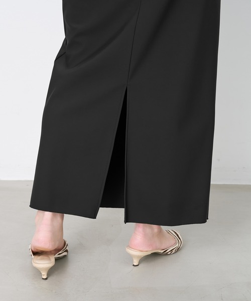 MICA&DEAL（マイカ＆ディール）の「スキューバタイトスカート〈2サイズ展開〉（スカート・レディース・オフホワイト/ブラック・36/38）」の7枚目の写真