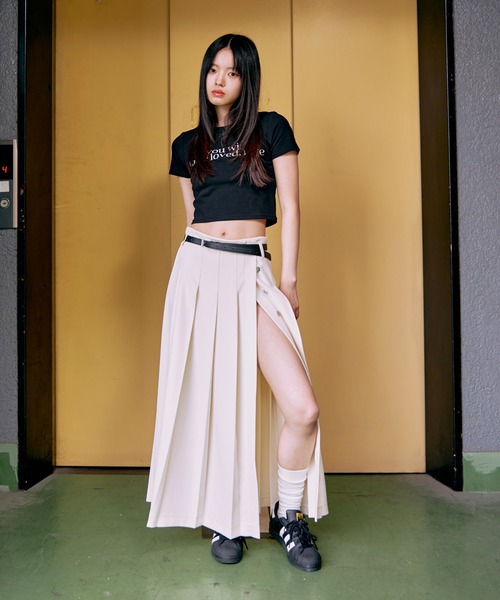 ACLENT（アクレント）の「プリーツラップロングスカート（スカート・レディース・アイボリー・FREE）」の2枚目の写真