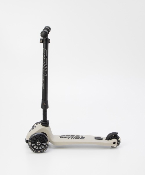 SCOOT AND RIDE(スクートアンドライド)の「SCOOT&RIDE HIGHWAYKICK 3 スクート&ライド ハイウェイキックスリー キックスクーター(おもちゃ・キッズ・グレイッシュブルー/ダークグリーン/ピンク/ライトグリーン/ライトピンク/ライトブルー/アッシュ・FREE)」の8枚目の写真