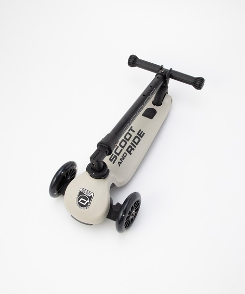 SCOOT AND RIDE(スクートアンドライド)の「SCOOT&RIDE HIGHWAYKICK 3 スクート&ライド ハイウェイキックスリー キックスクーター(おもちゃ・キッズ・グレイッシュブルー/ダークグリーン/ピンク/ライトグリーン/ライトピンク/ライトブルー/アッシュ・FREE)」の9枚目の写真