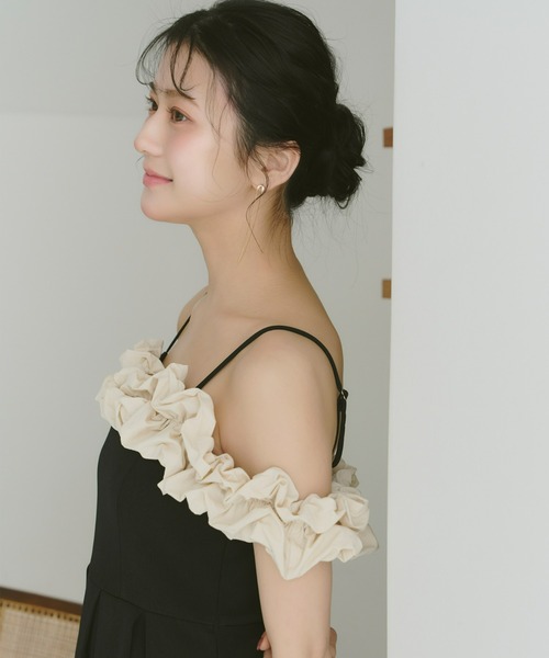 Olu. オルドット ショルダーフリルタックワンピース Kanako×Olu.】 #ショルダーフリルタックワンピース ¥12,000(tax